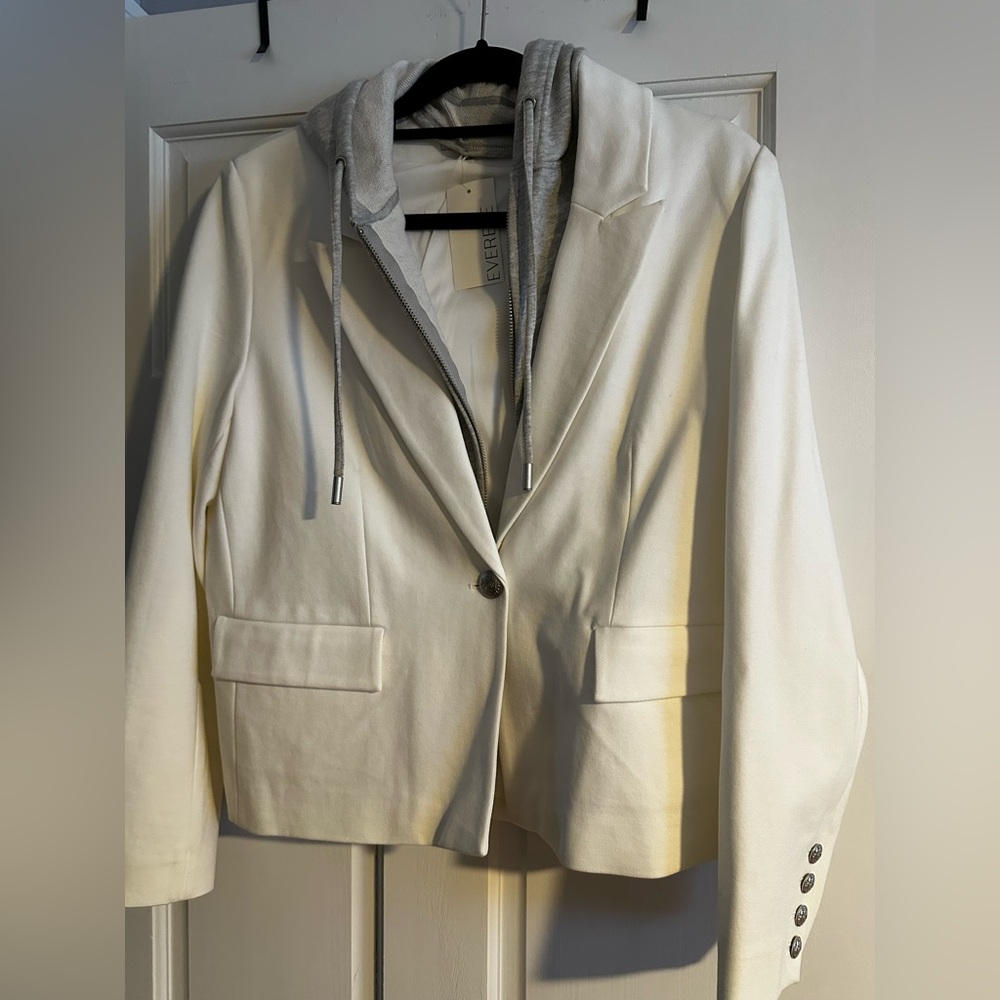 Evereve Women's White Blazer with Gray Hoodie